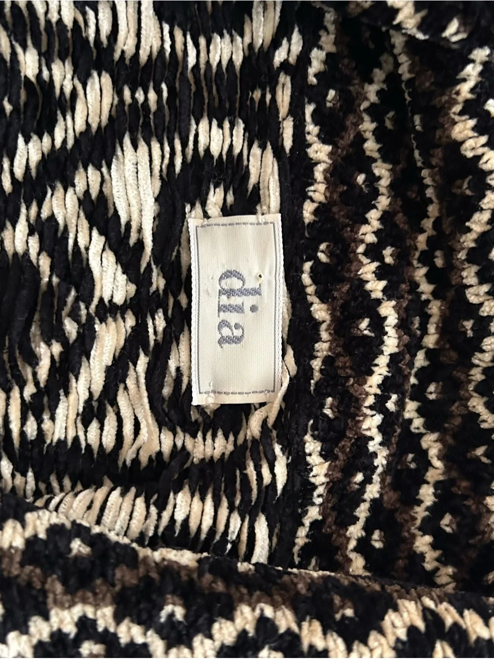 Dia North of Boston Black & Cream Geometric Hooded Button Cardigan